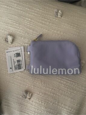 New lululemon card pouch